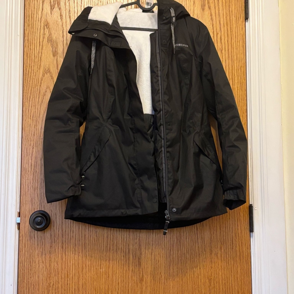 Columbia Women's Black Jacket